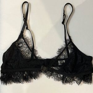 🆕NWOT FRENCH AFFAIR BLACK LACE BRA. SEXY!  Size L